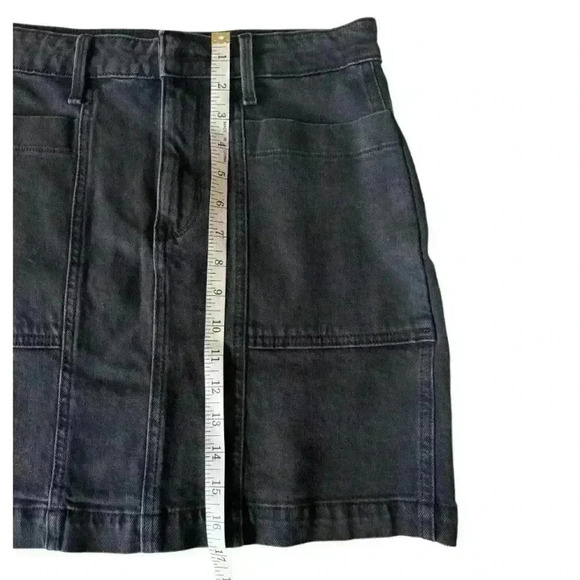 OLD NAVY Black Jack denim mini jean skirt - utility pocket- women’s size 4 - Picture 5 of 8